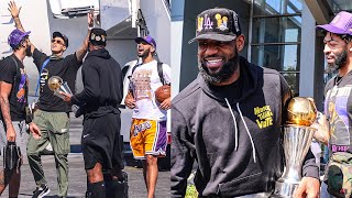 Lakers return to Los Angeles as NBA champions