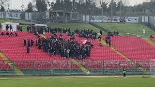 Tifosi del Teramo in trasferta ad Ancona 2024-25.