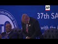 Zuma, Mugabe, among arrivals for SADC meeting in Pretoria