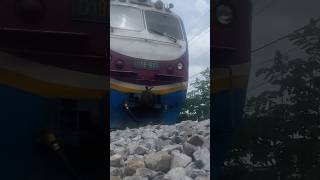 Đoàn tàu đầu máy D19E - 973 về ga SG 15/7/2023 p1- train diary- vietnamese train #vietnamesetrain