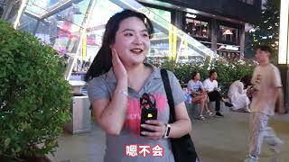 40岁的成功男人，会娶40岁的大龄剩女吗？男人都喜欢年轻的