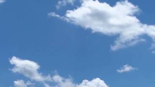 6 Hours or Loop - Peaceful Passing Clouds with Birds singing - Meditate - Relax - Calming