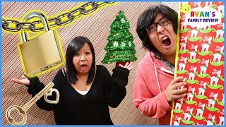 Toy Master Escape the Christmas Box Fort Maze Room Challenge!!!