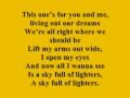 Bruno Mars, Eminem, Royce Da 5'9 - LIGHTERS (lyrics)