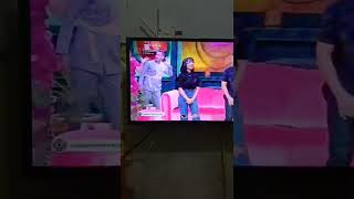 Thoriq dan Fuji Thofu dance di Tv grogi