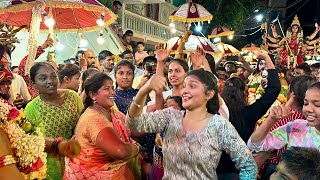 Girls theenmaar dance with Potharaj at Kukatpally Thottela procession 2024