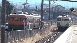 【緑が映える信州色】しなの鉄道 115系 快速軽井沢行き 坂城駅