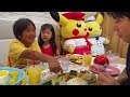Ryan's Family meets Pikachu at Pokemon Center and Cafe