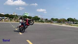 CB500F wheelie