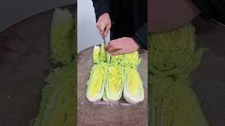 Chinese Cabbage Cutting trick . Chinese Style . #shrots #vairalvideo #chefsufiyan