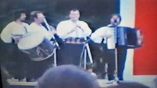 MKUD ILINDEN SYDNEY FOLK DANCE. 1978 First  performance in Macedonia (Ilindenski denovi Oteshevo)