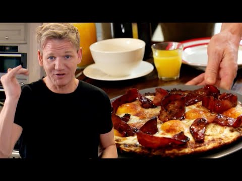 Gordon Ramsay's genius tip for the most flavorful hash browns