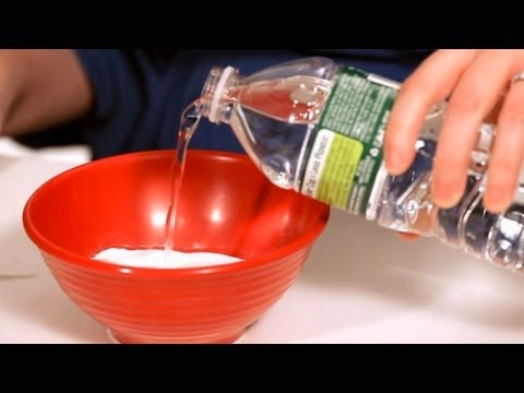 How to Make a Baking Soda Facial Mask | DIY Spa Facials How to Make a Baking Soda Facial Mask | DIY Spa Facials