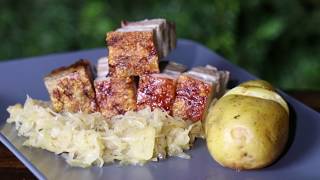 Schweinebauch mit Bier-Sauerkraut - Ein 