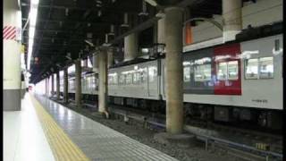 2009年臨時特急あいづ号運転初日（上野駅15番線入線）