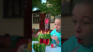 UxU - Hid goodies in a watermelon #UxUHid