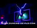 acrobatic dunk led show