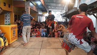 Tari topeng Putra Budaya Kesurupan Perang Pedang S3r3m ,,Live Pringapus Maduretno Kalikajar