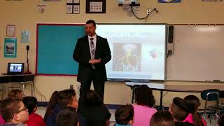 Tibbott Students Welcome Visiting DEA Agent for Red Ribbon Week