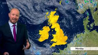 WEATHER FOR THE WEEK AHEAD 26-05-24 UK WEATHER FORECAST - sunny spells and heavy downpours
