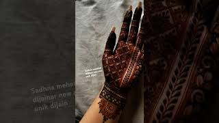 Sadhna mehendi dijainar new and unik #mehndi  dijain