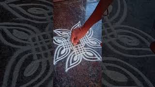 #shortsvideo#padikolam#pandagamuggulu#karthigaimadhamkolam#lakshmi's kolam