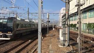 ◆7両編成　321系　普通　2連発　尼崎駅　「一人ひとりの思いを、届けたい　JR西日本」◆