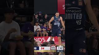 Chris Goulding hits a big 3 in the playoffs 🤯💥 #nbl
