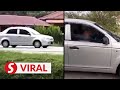 Ayah, anak laki-laki berusia 11 tahun ditangkap setelah anak laki-lakinya terlihat mengendarai mobil dalam video