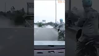Terrifying moment busy bridge collapses in Vietnam