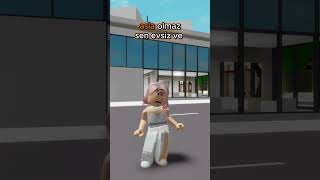 Nazik Adam Evsiz Çocuğa Yardım Ediyor! 😢 #roblox #brookhaven