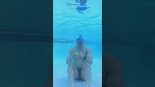 UNDERWATER Rubik's Cube Solve! (Hold Your Breath!)