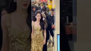 #迪丽热巴 路人视角的大明星 #dilraba #dilrabadilmurat