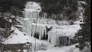 Surviving trip Hiking up a mountain ⛰️ to a Frozen Waterfalls 2025!