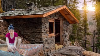 30 Days Building a Stone and Wood House in the Forest with a Beautiful Flower Garden