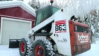 Lumihommia ja ruuvausta - Snow removal with Bobcat 863H