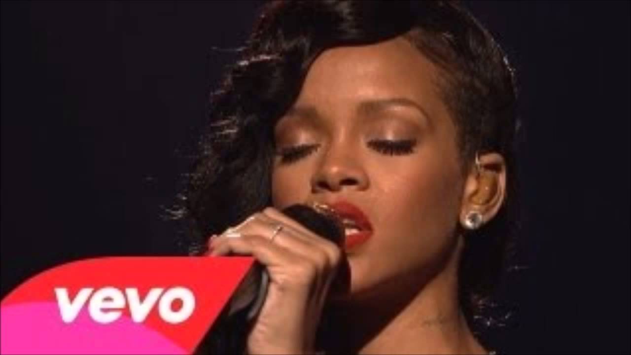 Rihanna's Vevo Stay Live On SNL Ft Mikky Ekko Music Track 2014 3 - YouTube