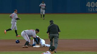 BAL@TOR: Carrera steals second base