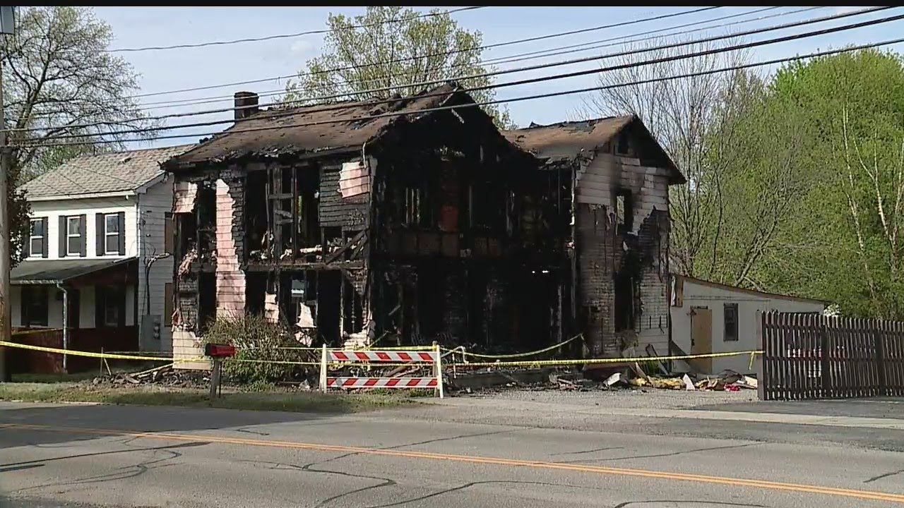 New Middletown House Fire Sends One To Hospital - YouTube