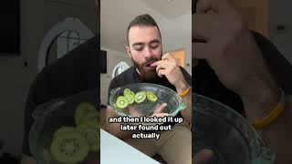 Why I eat kiwi skin…