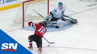 Dawson Mercer Buries First NHL Goal From One Knee