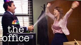 Michael Celebrates Holly Being Single - The Office
