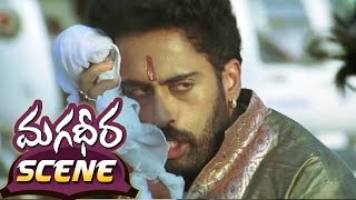 Ram Charan Ultimate Fight With Dev Gill (Helicopter Fight) || Magadheera Telugu Movie