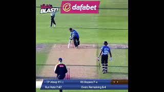 Gus Atkinson Perfect Yorker Vitality blast #shorts #cricket #viral #vitalityblast