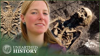 Archeologists Discover Buried Relics In Anglo-Saxon Graves | Digging for Britain | Unearthed History