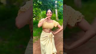 කාලයත් එක්ක ජීවිතේ ජයගත්ත මිනිස්සු#sl_official @gihanikarunarathna  #dance #dancer #srilanka #tiktok