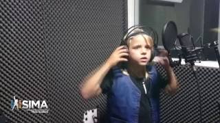 I Wanna Rock (Twisted Sister Cover)  by Gustav Augrell - 8 years old (SIMA Rock Camp July 2016)