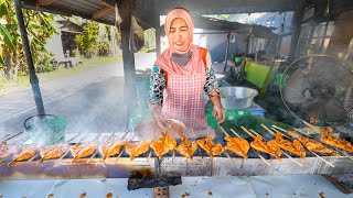 Street Food COCONUT MILK BBQ CHICKEN!! 🥥 5 Best Malay Foods!! | Pattani, Thailan