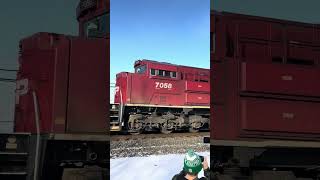 CP ACU tailing on 6E4 #train #branchedrailroad #railroad #railbound #railfan #railroadcrossoing