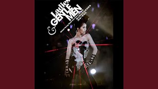 Ju Hua Tai (Ladies & Gentlemen Miriam Yeung World Tour Live In HK 2010)